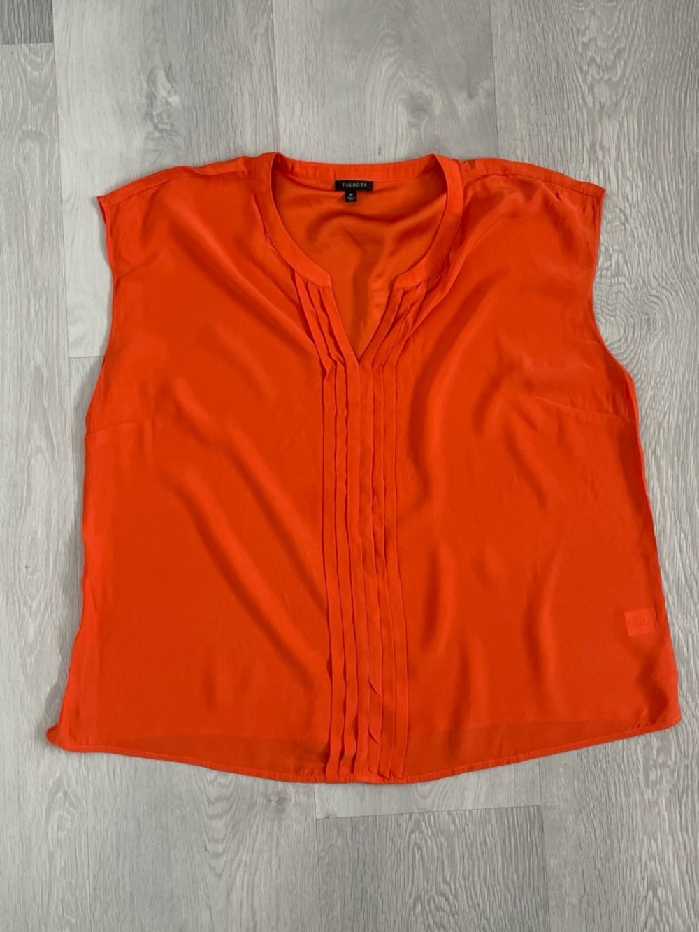 TALBOTS SILK SHIRT PLEATED FRONT SLEEVELESS BLOUSE WOMENS 18